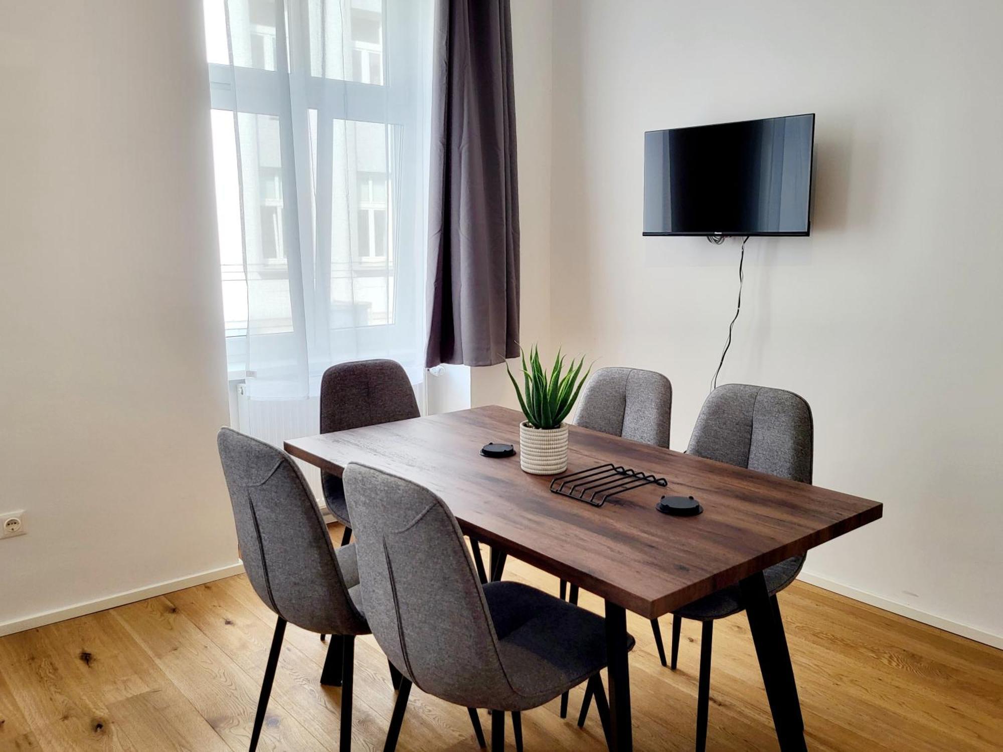 Neulerchenfelder City Apartment Vienna Exterior photo